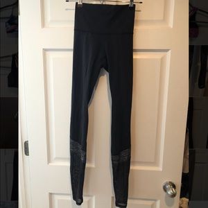 Lululemon black mesh leggings